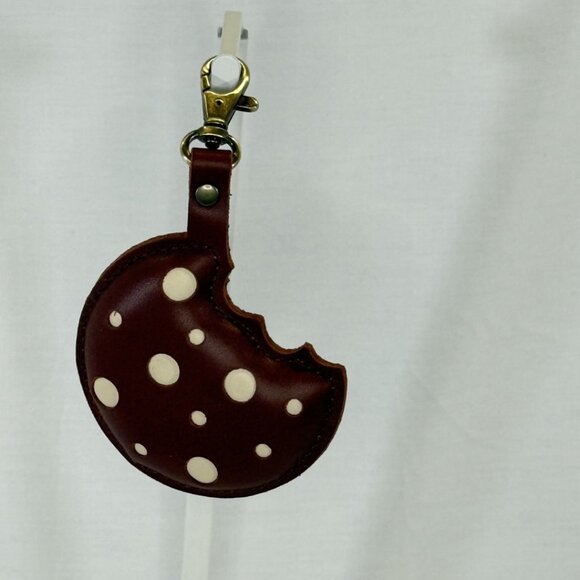 Portland Leather, Cookie Keychain - Cognac/Bone, BNNU - Picture 2 of 3